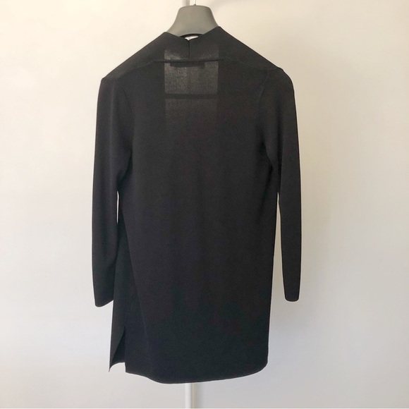 CONTEMPORAINE Knitted Minimalist Black Open Front Loose Fit Kimono Cardigan. - Picture 3 of 15